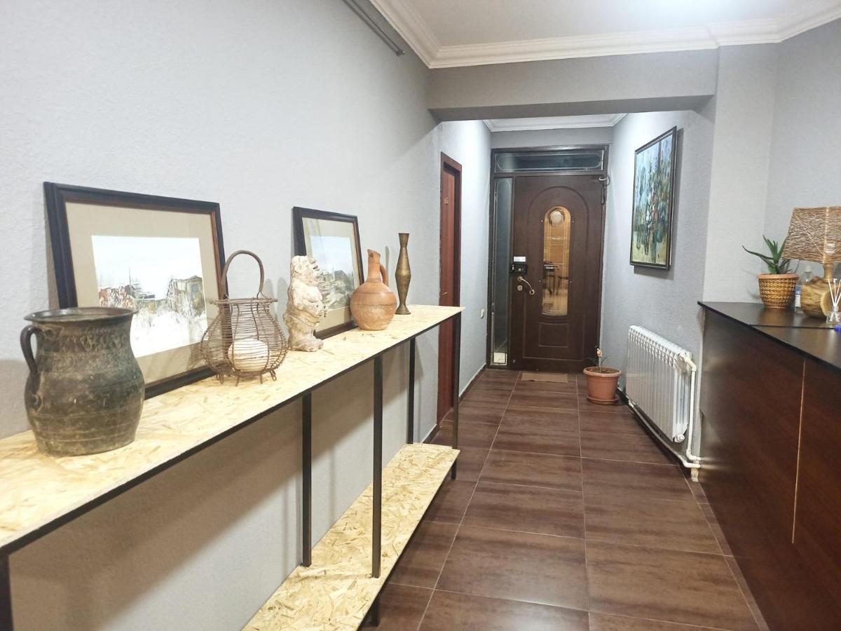 Guesthouse Aygestan 耶烈万 外观 照片