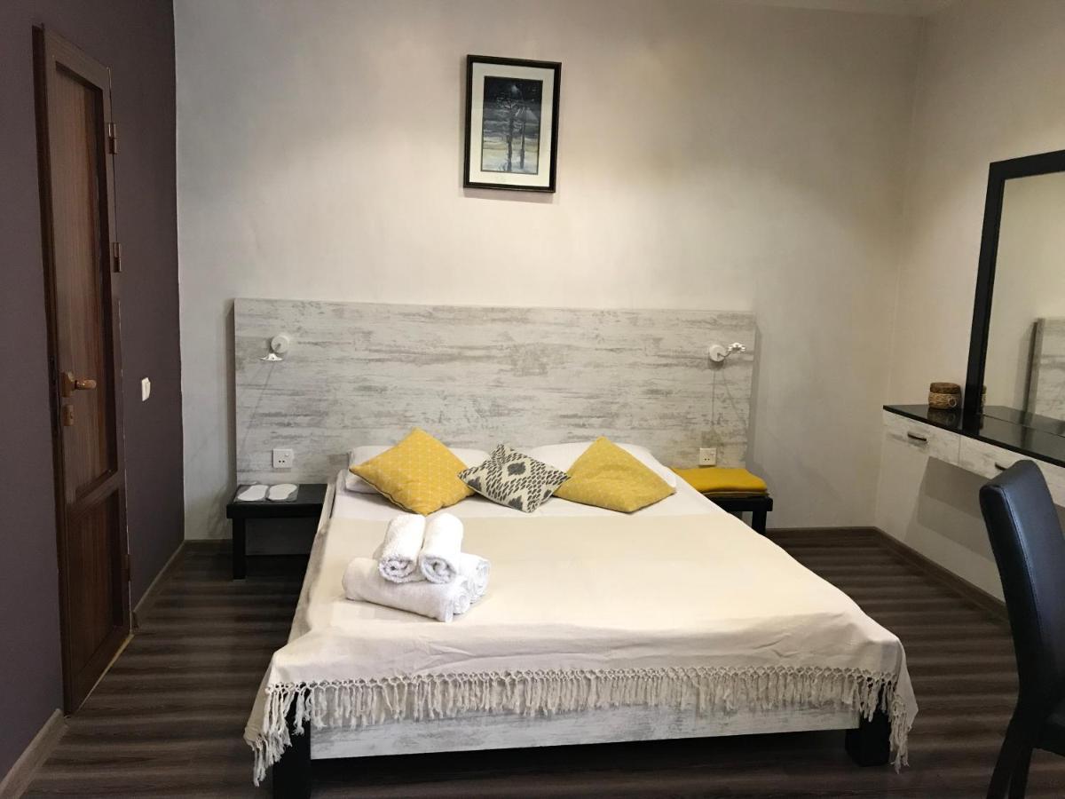 Guesthouse Aygestan 耶烈万 外观 照片