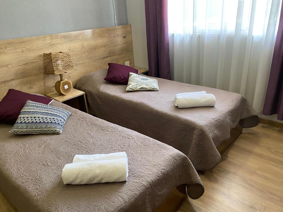 Guesthouse Aygestan 耶烈万 外观 照片