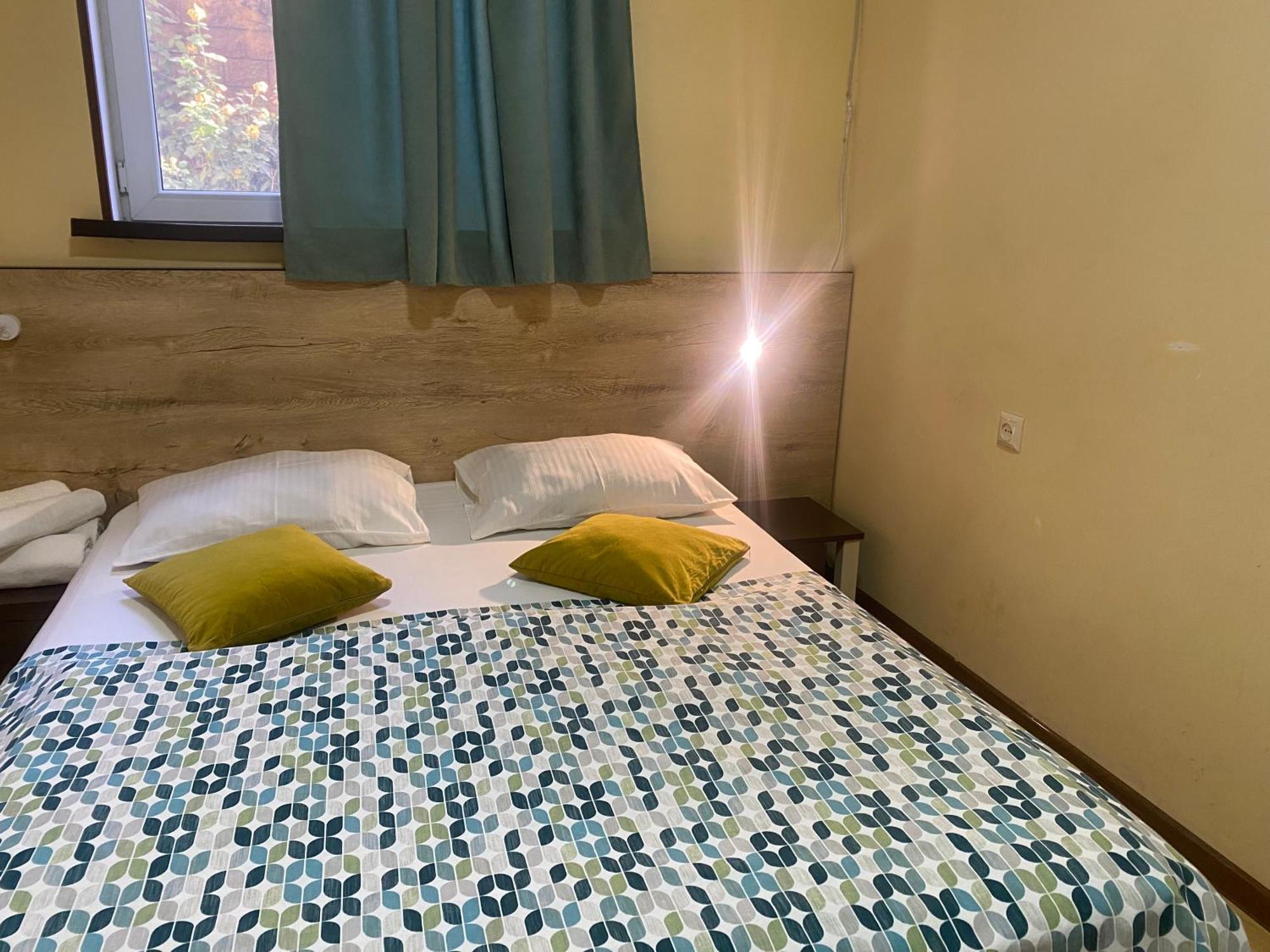 Guesthouse Aygestan 耶烈万 外观 照片